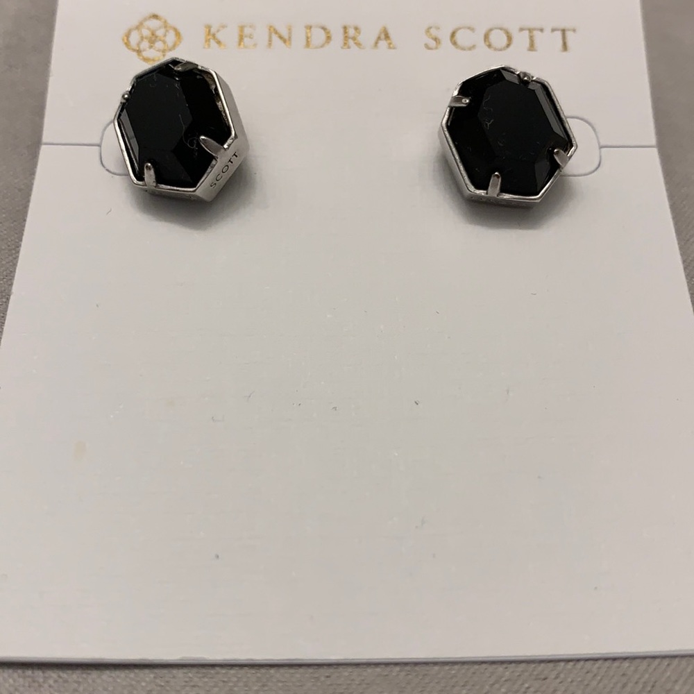 Kendra Scott Taylor studs black in silver